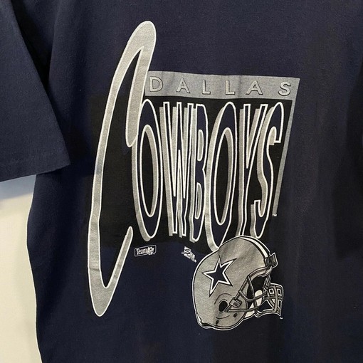 Dallas Cowboys Vintage Style 90s Blue Football NFL Sweatshirt T-shirt - Ideal Gift for Fans - College Shirts - Image 2