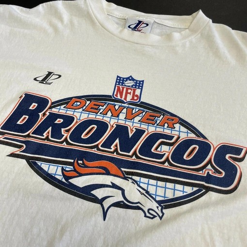 Denver Broncos NFL Logo Athletic Sweatshirt T-shirt - Vintage Style NFL Football Teams Gifts for Fans - Image 2