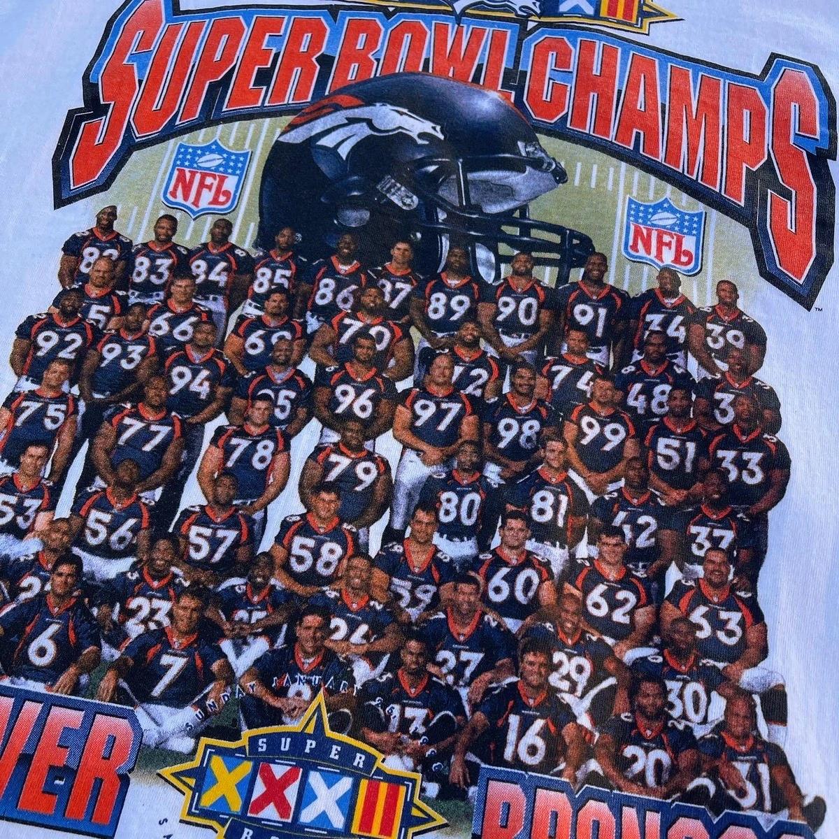 Denver Broncos NFL Super Bowl Xxxii Champs Vintage Style Sweatshirt T-shirt for NFL Fans - Image 2