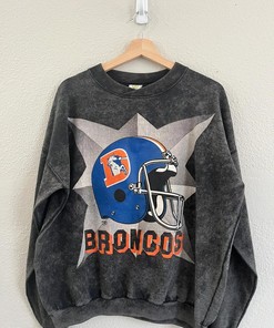 Denver Broncos NFL Vintage Style 90s Sweatshirt T-shirt - Ideal Gift for NFL Fans