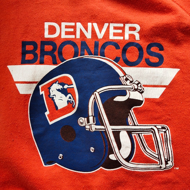Distressed Vintage Denver Broncos NFL Sweatshirt Hoodie Crewneck - Image 2