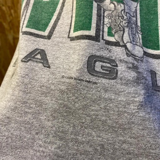 Eagles Reggie Vintage Style 80s NFL Sweatshirt T-shirt - Ideal Gift for Fans - American University Shirt - Image 3