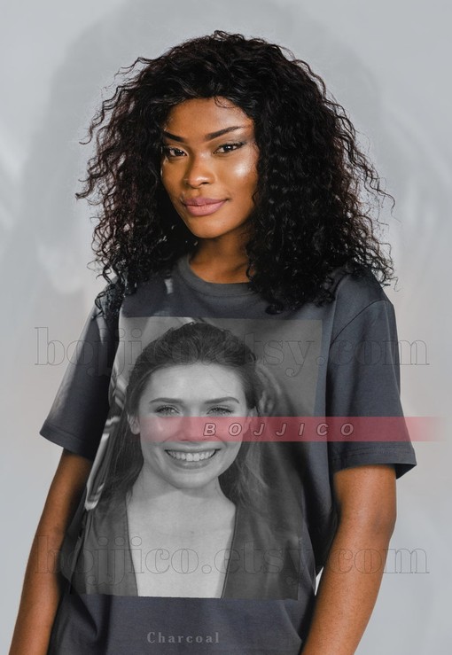 Elizabeth Olsen Vintage Tee - Homage Tshirt for Fans - Scarlet Witch 90s Shirt with Elizabeth Actress Quote