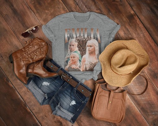 Emilia Clarke Homage Tshirt - Vintage Khaleesi Targaryen Tee for Fans of Dragonqueen - Image 3