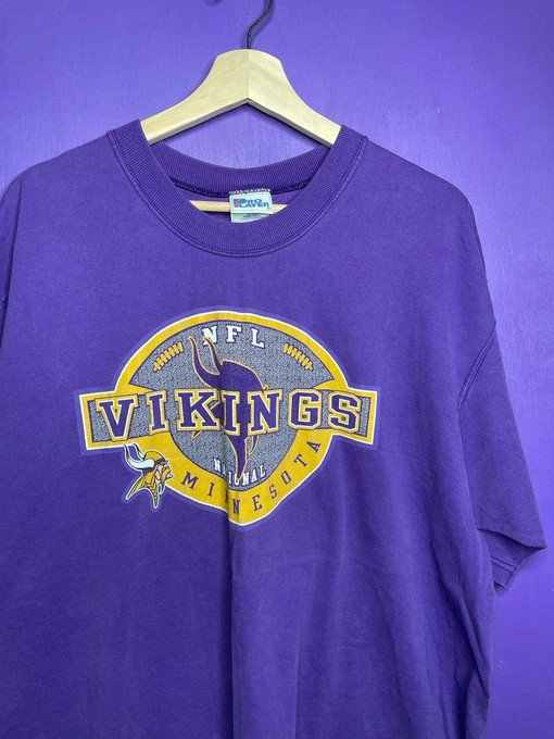 Essential Minnesota Vikings Logo Sweatshirt T-shirt - Vintage Style Perfect Gift for NFL Fans - Image 2