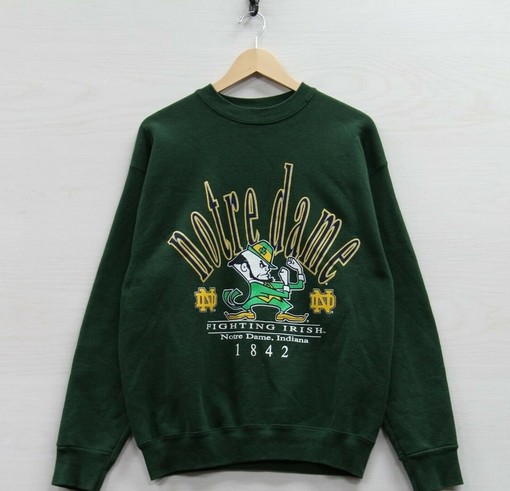 Exclusive Vintage 90s University of Notre Dame Fighting Irish Sweatshirt Crewneck, Hoodie Gifts for Fans
