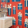 Festive Retro Christmas Shower Curtain, Vintage Bathroom Accessory for a Nostalgic Bathroom Decor