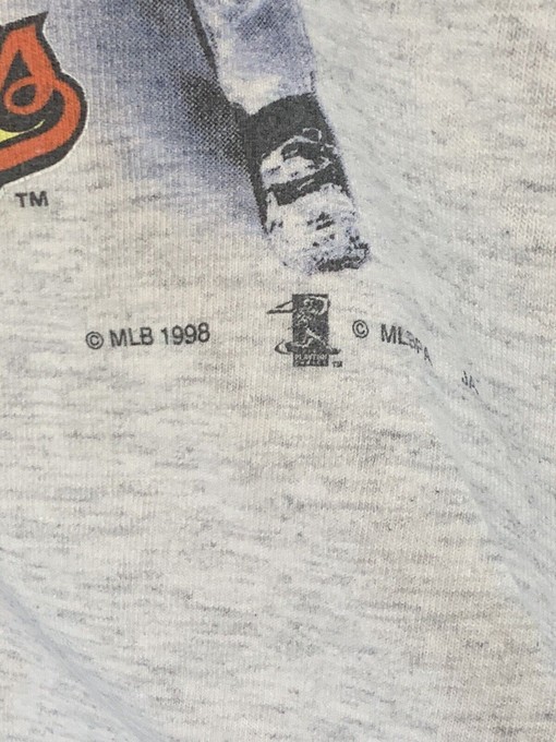 Find Your Look with This Vintage 1998 Baltimore Orioles T-Shirt in Black Cotton, NCAA Shirts Women - Image 2