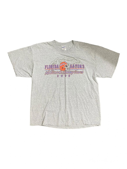 Florida Gators Vintage Style - T-Shirt, Sweatshirt, Hoodie - Perfect Gifts for Fans of NCAA Shirts