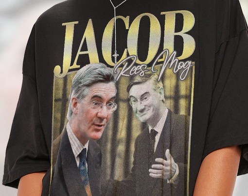 Funny Political Movie Shirts, JACOB REES-MOGG Unisex Homage T-shirt, Tory Banter T-shirt - Image 2