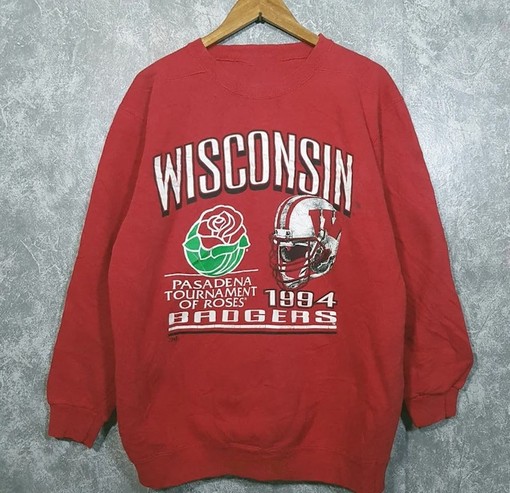 Get a Vintage 1994 University of Wisconsin Badgers NCAA Fan Gift Sweatshirt
