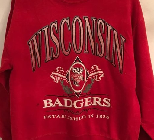 Get a Vintage 90s University of Wisconsin Badgers NCAA Gift Sweatshirt for Men and Women - Image 2
