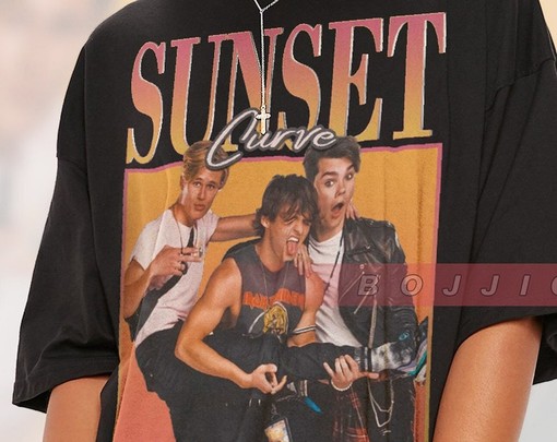 Ghost Band Shirt Julie And The Phantoms Sunset Curve Classic T-Shirt for Women - Image 2