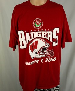 Gift for College Student: Vintage 2000 University of Wisconsin Badgers Rose Bowl Shirt with American university t shirt