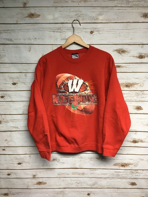 Go Retro with University of Wisconsin Badgers Vintage 90s Rose Bowl Football Crewneck Sweatshirt