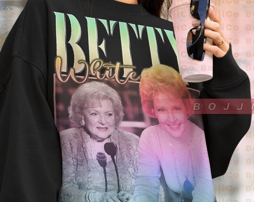 Golden Girls Betty White Sweatshirt, The Proposal Fans Tees - Vintage Movie Shirts - Image 4