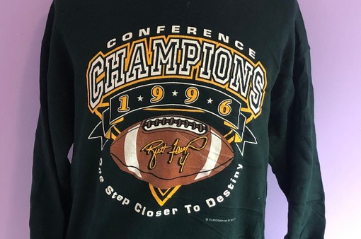 Green Bay Packers Brett Favre #4 NFL Football 1996 Conference Champions Sweatshirt, NCAA Shirts for Men - Image 2
