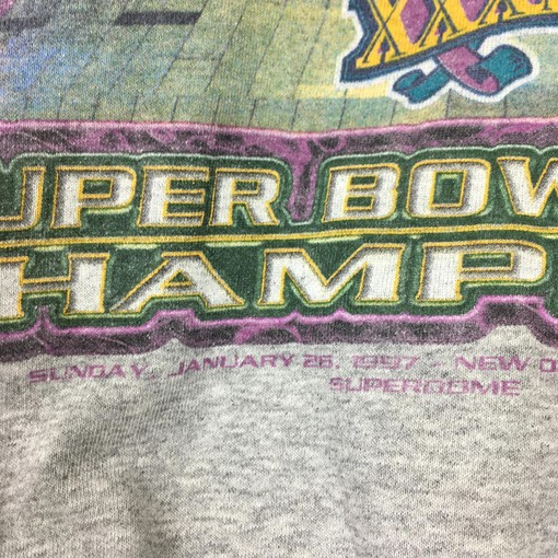 Green Bay Packers NFL Vintage Style Pullover Hoodie Crewneck Sweatshirt, Perfect for Fans - Image 3