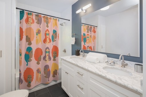 Groovy Hippie Women Shower Curtain, Vintage Bathroom Decor - Image 3