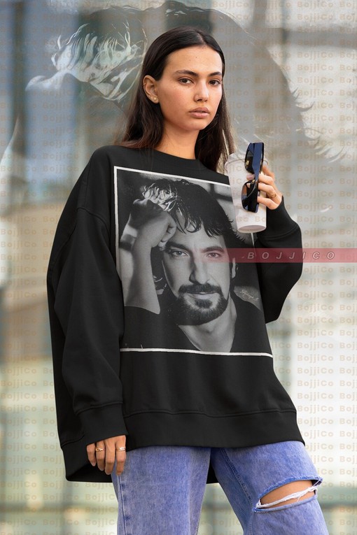 Hans Gruber British Actors Sweatshirt, Retro Die Hard Homage Sweater, Nakatomi Plaza John McClane Shirt