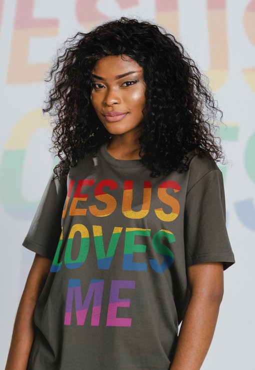 Jesus Loves All Shirt - Movie Shirts for Women for PRIDE Months with Love Symbol