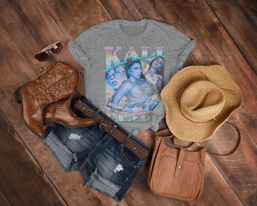 KALI UCHIS Tee, Vintage Fan Shirt, Minimalist Isolation Shirt, Movie Character Shirts - Image 3