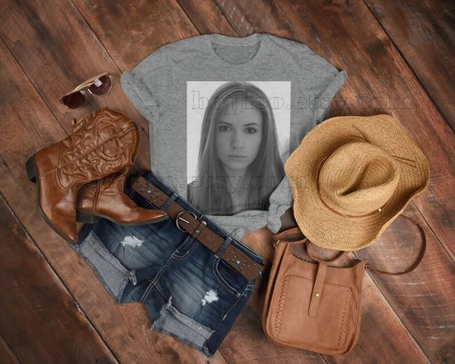 KAREN GILLAN Vintage Shirt, Retro 90s Sweater, Fan Tees, Movie Fans Gifts - Image 3