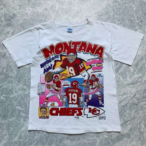 Kansas City Chiefs NFL Vintage Style Joe Montana Caricature Sweatshirt T-shirt - Ideal Gift for Football Fans