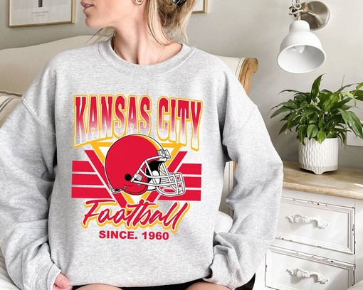 Kansas City Football Team Vintage Sweatshirt for NFL Fans - Image 2