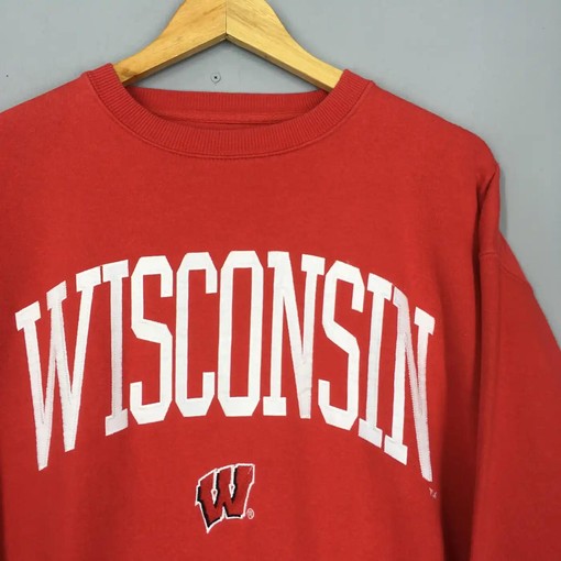 Keep Warm in Style with a Wisconsin Badgers NCAA Shirt, Sweatshirt, Hoodie - Image 2