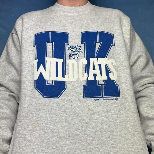 Kentucky Wildcats Hoodie: Vintage Style and Full-Size Fashion for NCAA Fans