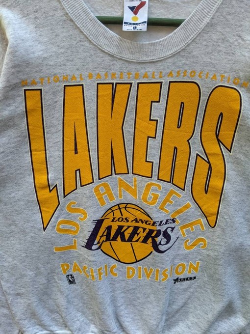 LA Lakers 90s Vintage Sweatshirt Hoodie Shirt, Sport Shirts Men - Image 2