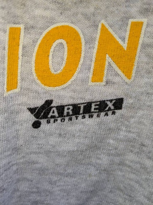 LA Lakers 90s Vintage Sweatshirt Hoodie Shirt, Sport Shirts Men - Image 3