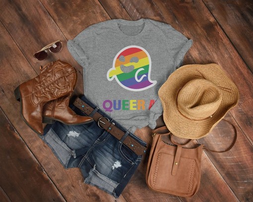 LGBTQ+ Pride Movement Shirt - Vintage Movie Shirts for Men with QUEER AF, Funny LGBT T-Shirt and Pride Rainbow - Image 3