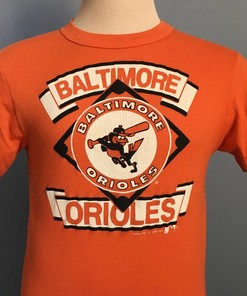Large 80S Vintage Baltimore Orioles 1989 MLB Baseball T-Shirt with NCAA Shirts Women