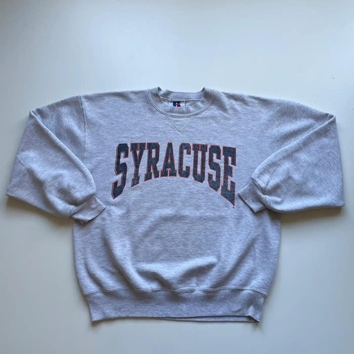 Let your Outfit Do The Talking With This Vintage Style Syracuse University Sweatshirt