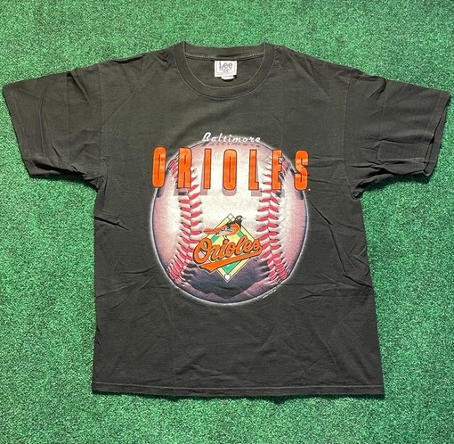 Limited Edition Collectible: Vintage MLB Baltimore Orioles T-Shirt with Retro Design