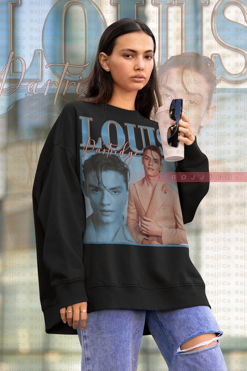 Louis Partridge Sweater - Movie Fans Gifts for Boys