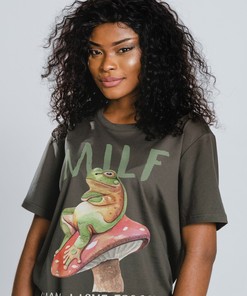 MILF Man I Love Frogs Funny Humor Meme Unisex T-Shirt with Frog Quote