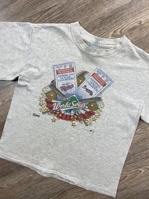 MLB Atlanta Braves vs Minnesota Twins World Series T-Shirt, Hoodie, and Sweatshirt Gift for Fans - Vintage 90s