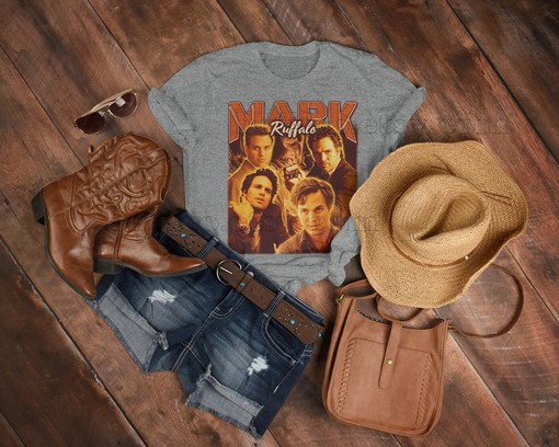 Mark Ruffalo Retro Tee - Vintage Film T-Shirt for Men - Classic Movie Shirts - Image 3