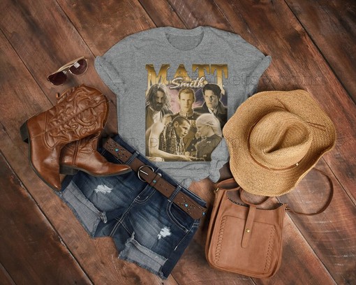 Matt Smith Vintage Doctor Who Shirt - Homage Tshirt for Fans and Retro Sweater - Image 4