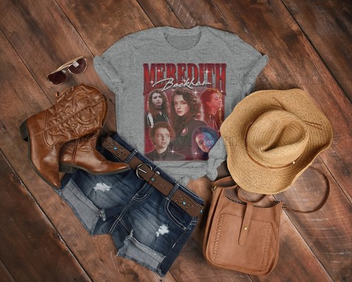 Meredith Beckham Vampire Homage Shirt - Rhian Blundell Merch Gift and Retro 90s Sweater - Image 3