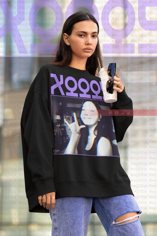 Metallic Xooos Kim Soo Yeon Sweatshirt, Cute Singer Youtuber Sweater