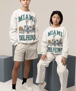 Miami Football Looney Tunes Shirt - Vintage Dan Marino NFL Shirt, Miami D O L P H I N S, Unisex Tee