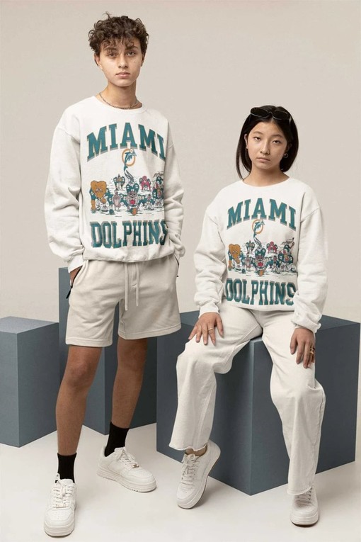 Miami Football Looney Tunes Shirt - Vintage Dan Marino NFL Shirt, Miami D O L P H I N S, Unisex Tee