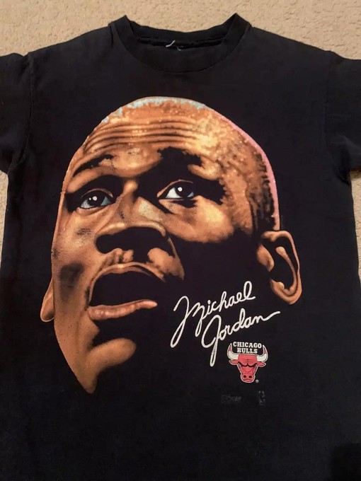 Michael Jordan 90S Vintage Big Face Print T-Shirt, Hoodie & Sweatshirt Gifts for Fans - Image 2
