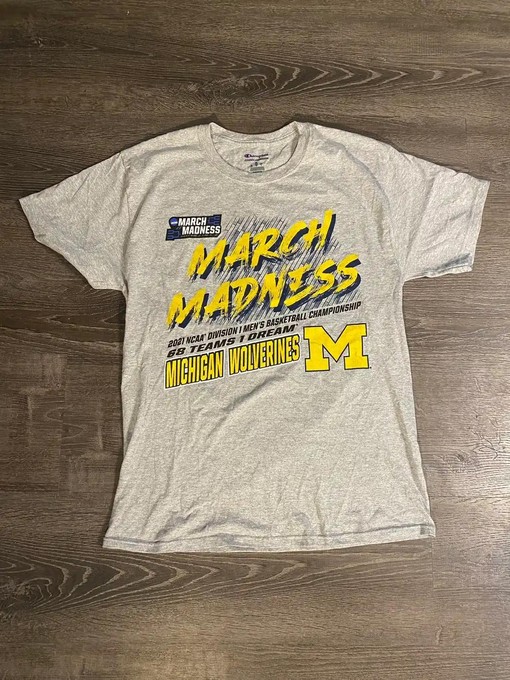 Michigan State March Madness T-Shirt and Sweatshirt - American Football Sweatshirt and Sports Gifts