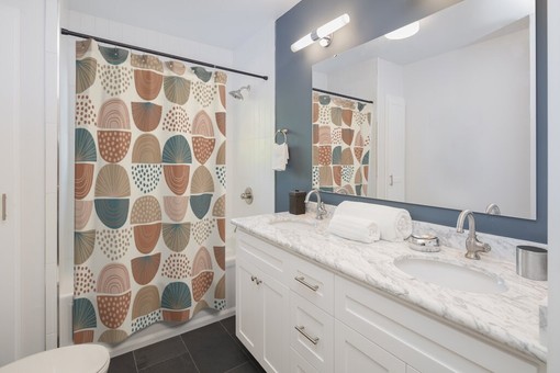 Mid-Century Modern Boho Tub Curtain for Bathroom and Dorm Decor - Image 2
