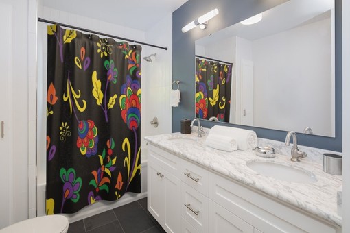 Mod Boho Flower Shower Curtain, 70's Retro Bathroom Accessory - Image 3